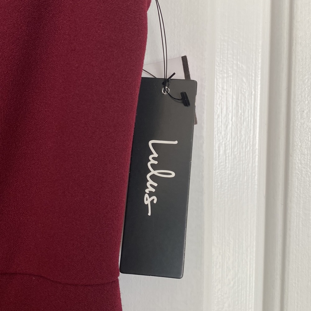 Lulus NWT Aveline Dress in Burgundy, Size Small - Picture 14 of 17